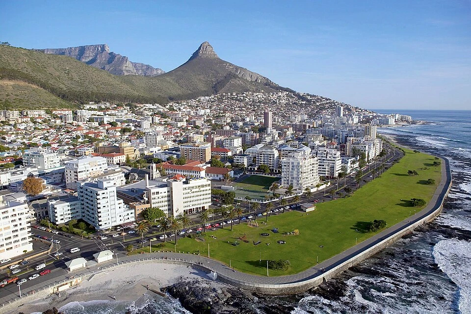 Landing Zone (Sea Point Promenade) main